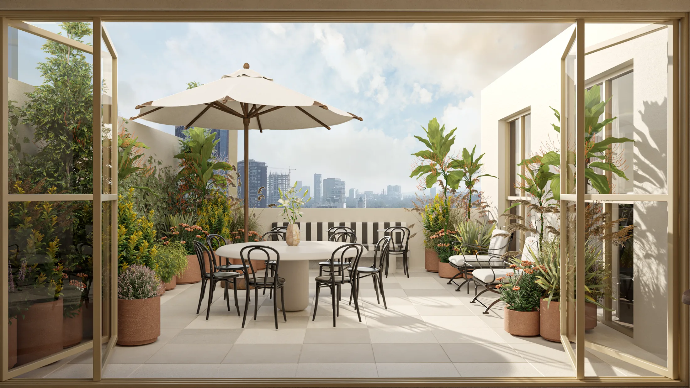 Terraza del espacio de trabajo con mesas y sombrilla